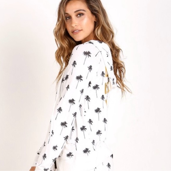 Spiritual Gangster Palm Trees Love is All We Need White Hoodie Size Medium - Picture 3 of 9